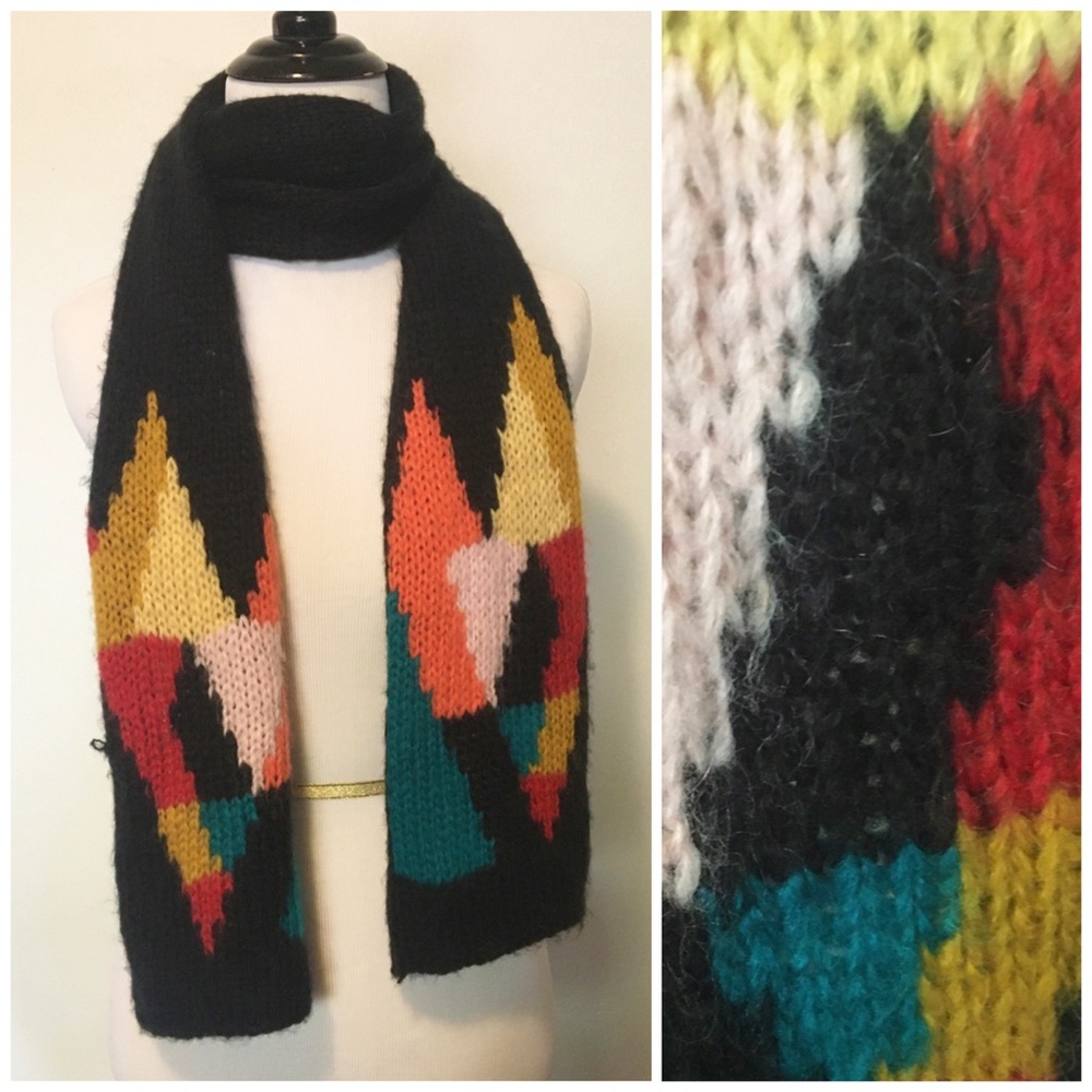 Colorful Geometric Soft Scarf